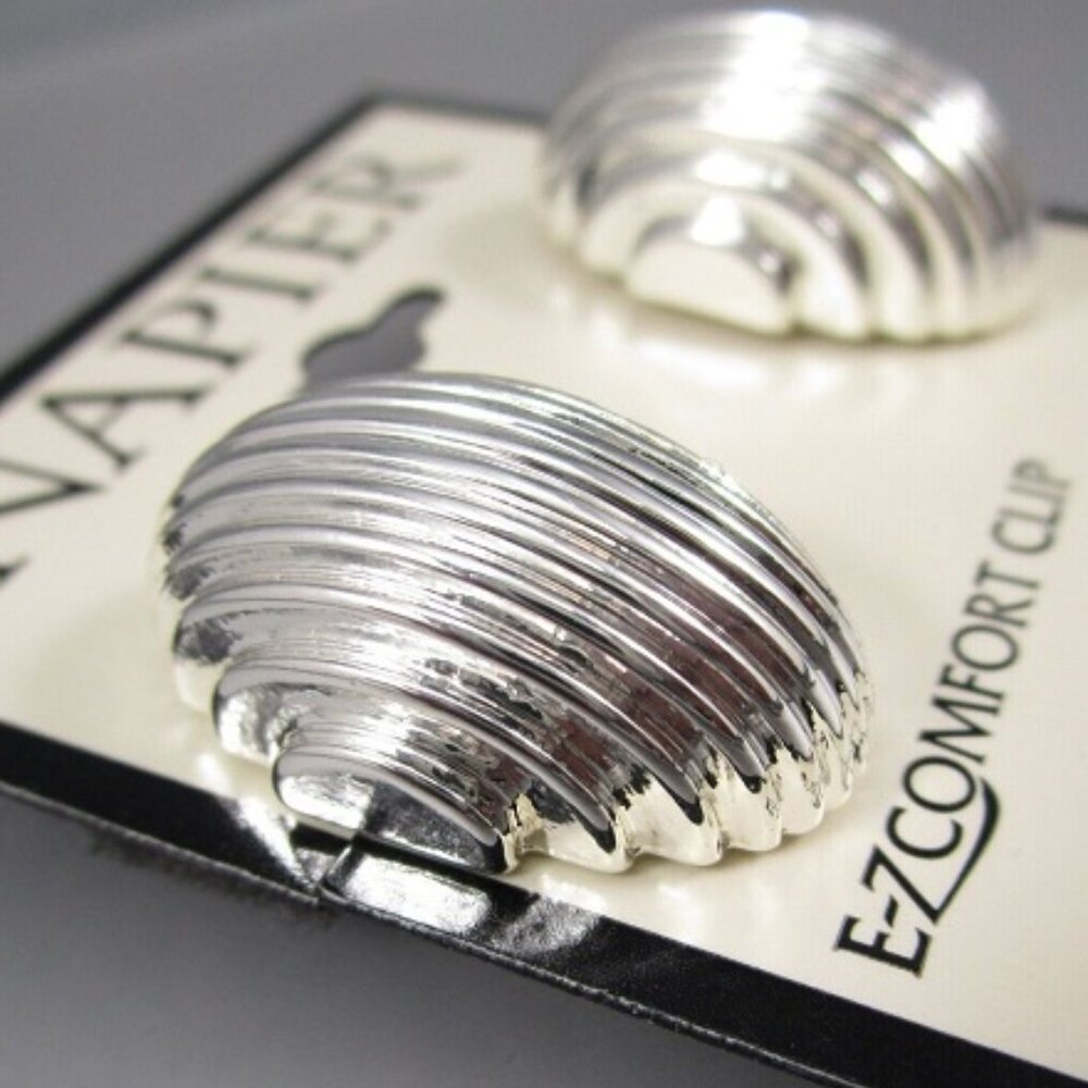 NAPIER Mod/Contemporary Silver Ribbed Textured E-Z Comfort Clip On Earrings~NEW! - Picture 3 of 3